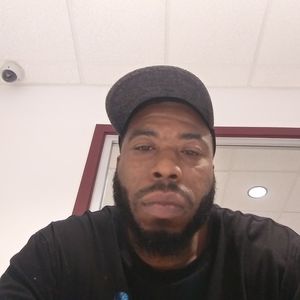 Meet your Posher, Larry